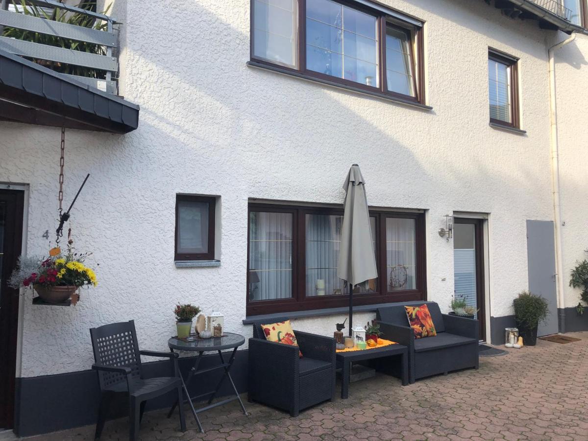 Gaestehaus Koehler Waldsolms Exterior foto